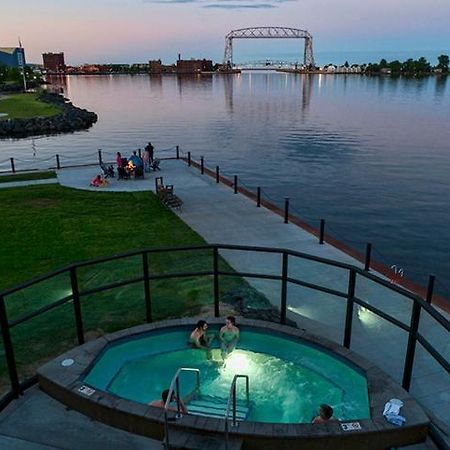 Pier B Resort Duluth Exterior photo